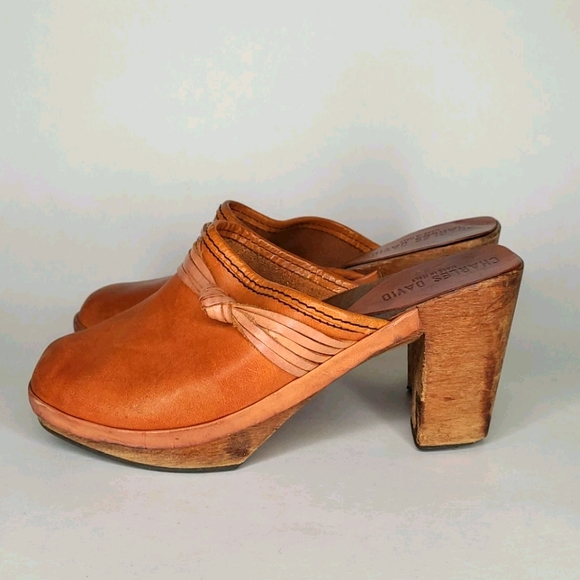Vintage Charles David Clogs - Picture 4 of 11